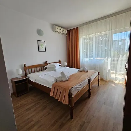 Rusidava 3*